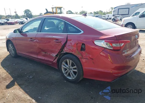 2015 Hyundai Sonata Se z USA, uszkodzony, nr VIN 5NPE24AF1FH172995